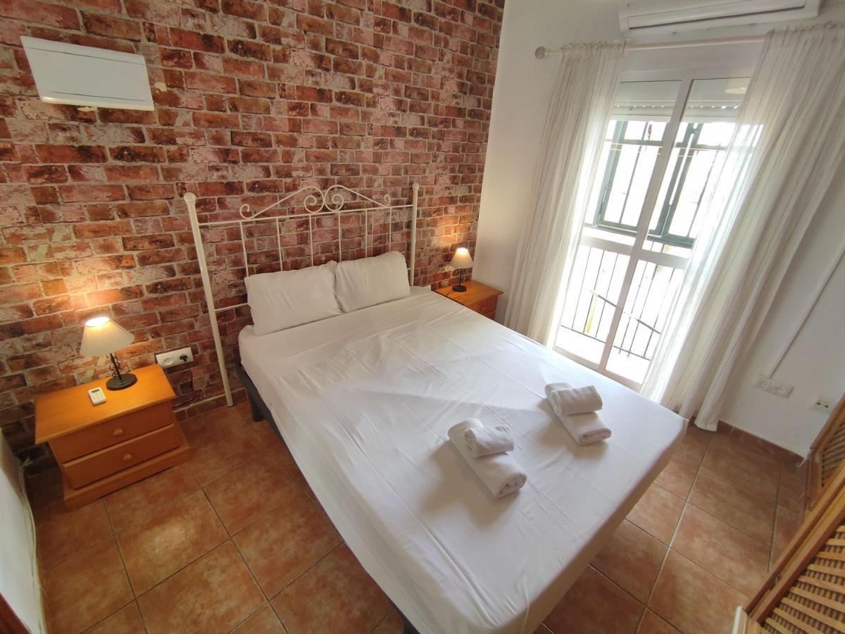 Apartamento La Luz - Kainga Homes Севилья Экстерьер фото